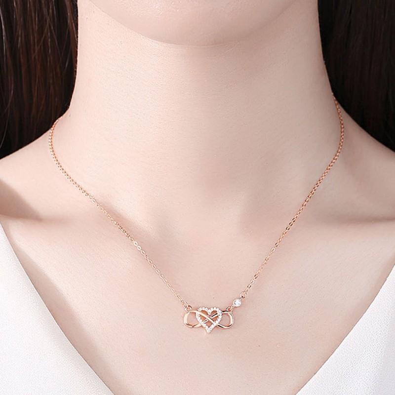 Simple Eight-Shaped Heart Necklace